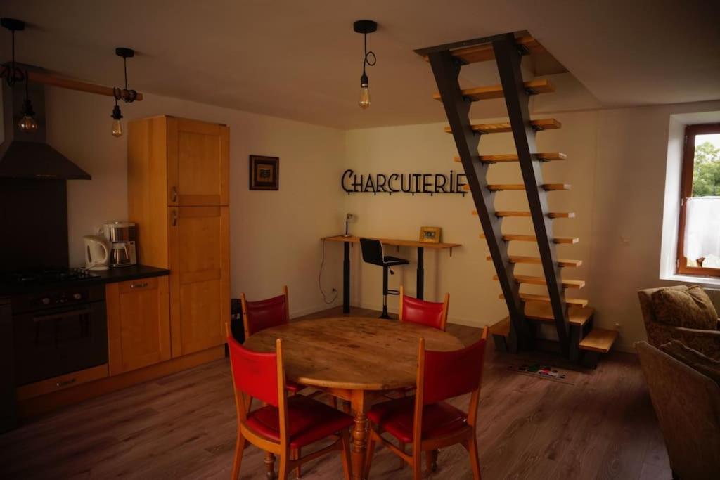 Belle Maison De Campagne Hénon Exterior foto